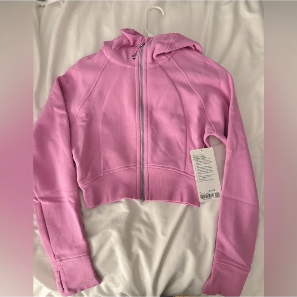 NWT Lululemon Scuba Full zipped cropped hoodie Dahila Mauve